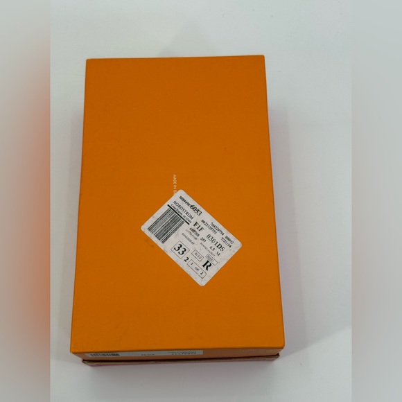 Kate Spade New York Signature Pink & Orange Gift Box – Luxury Designer Packaging - Picture 7 of 12